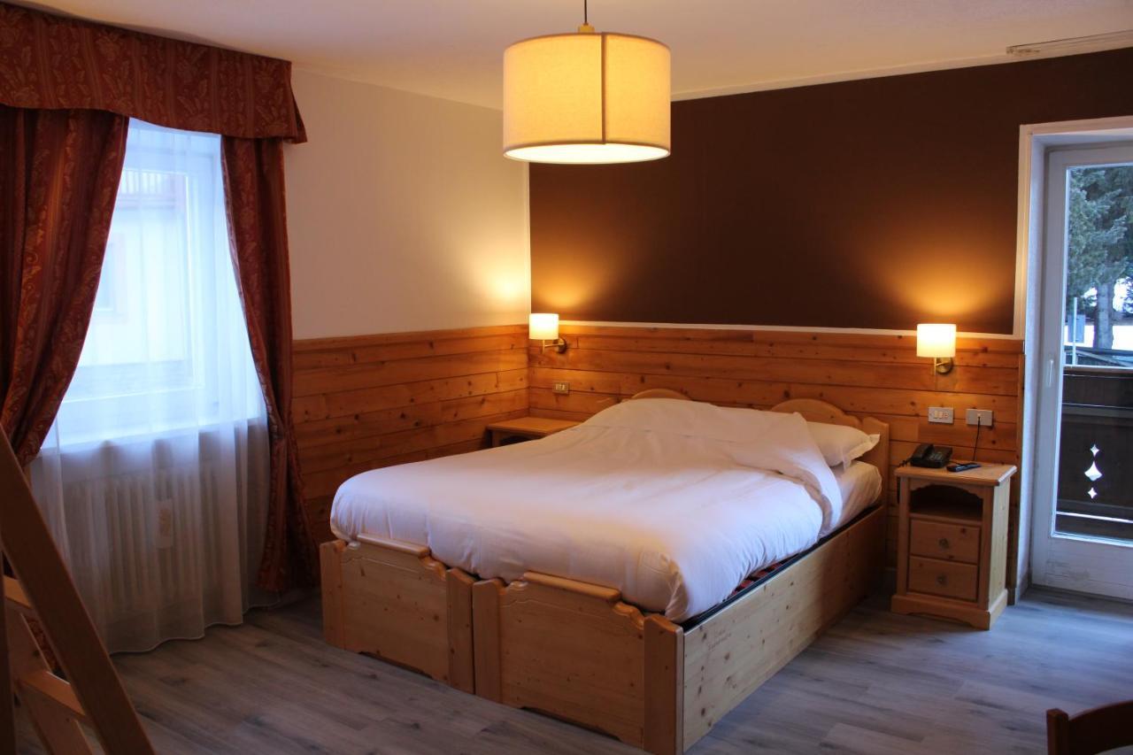 Hotel Rododendro Val Di Fassa Campitello di Fassa Esterno foto