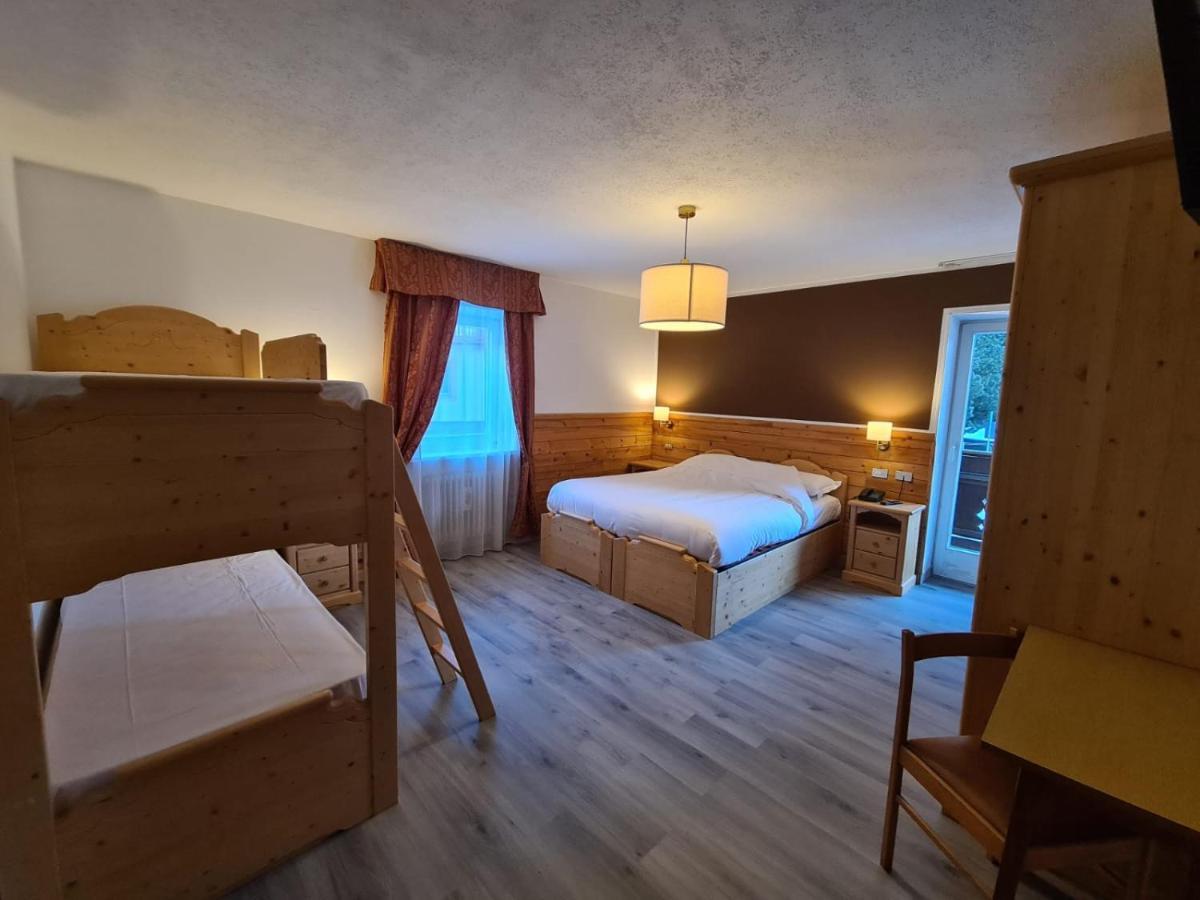 Hotel Rododendro Val Di Fassa Campitello di Fassa Esterno foto