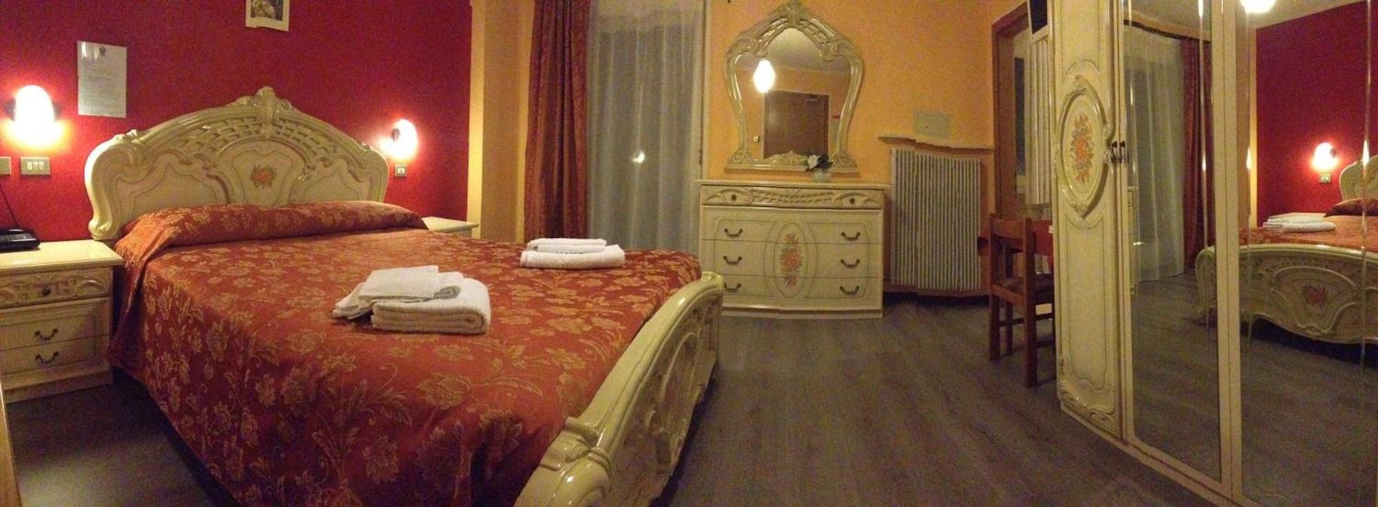 Hotel Rododendro Val Di Fassa Campitello di Fassa Esterno foto
