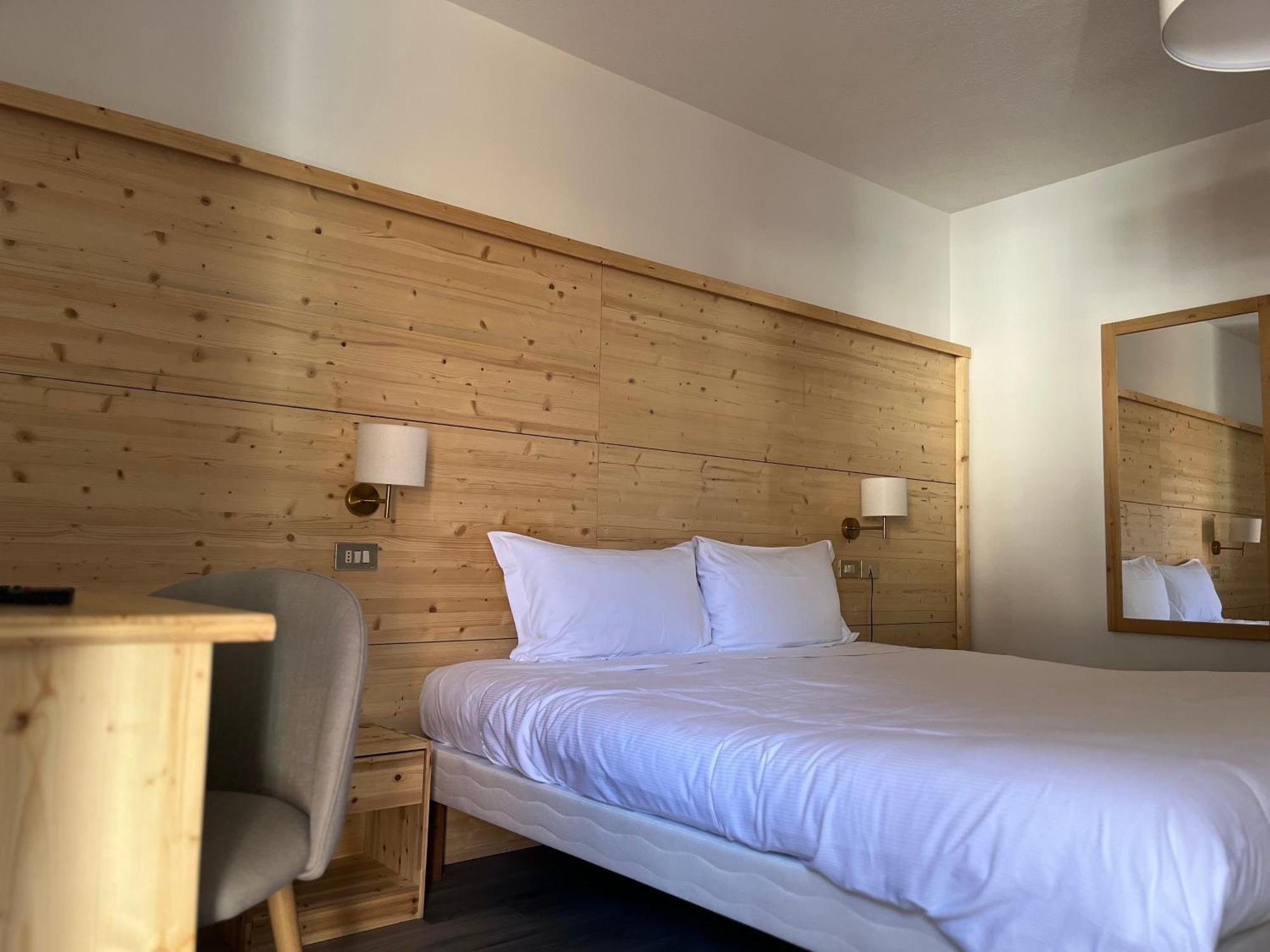 Hotel Rododendro Val Di Fassa Campitello di Fassa Esterno foto